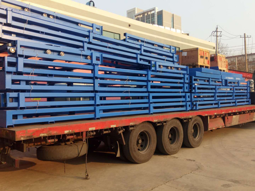 鏈條式液壓升降平臺(tái) 鏈條式液壓升降平臺(tái)