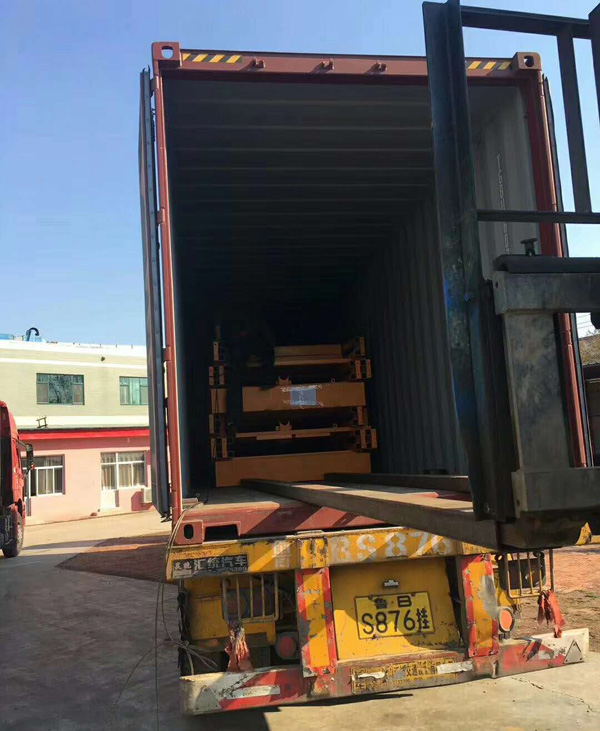 出口的液壓升降平臺 出口的液壓升降平臺